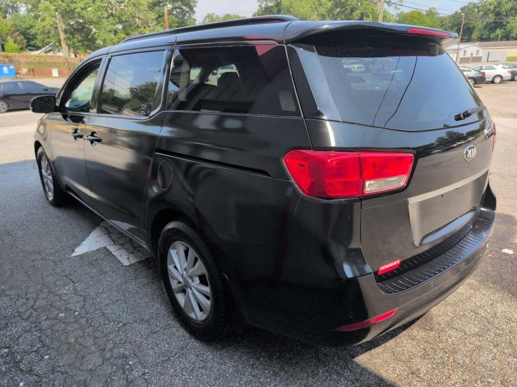 Kia Sedona LX 2015