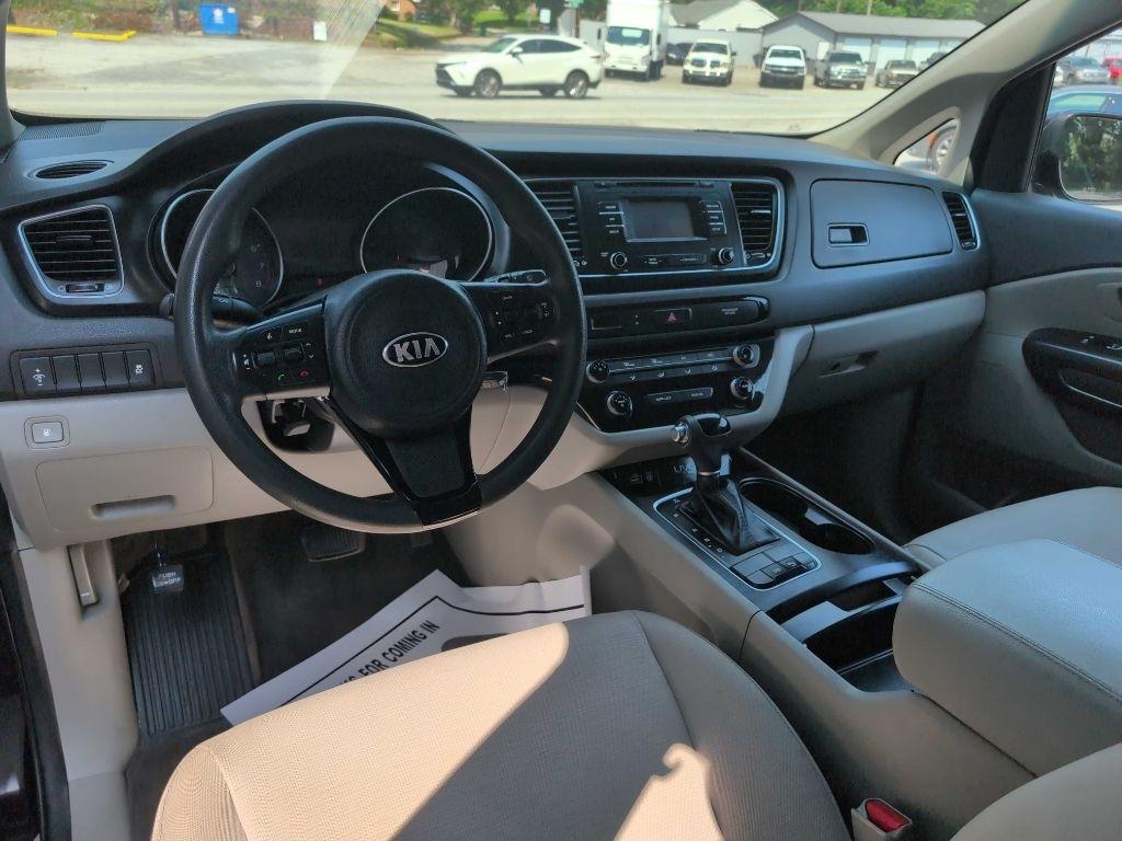 Kia Sedona LX 2015