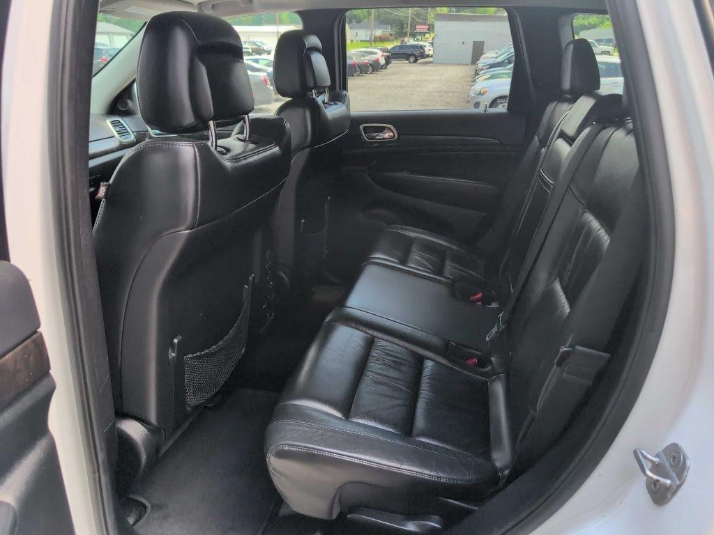 Jeep Grand Cherokee Laredo 4WD 2013
