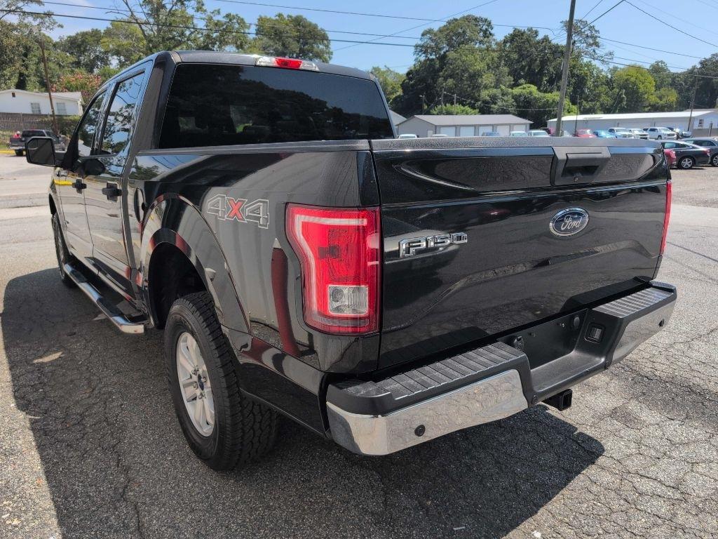 Ford F-150 XL SuperCrew 5.5-ft. Bed 4WD 2015