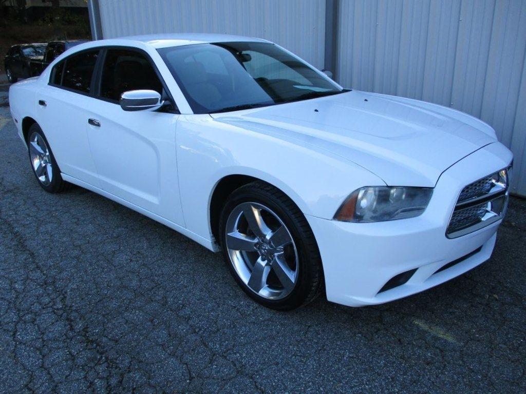 Dodge Charger SE 2014