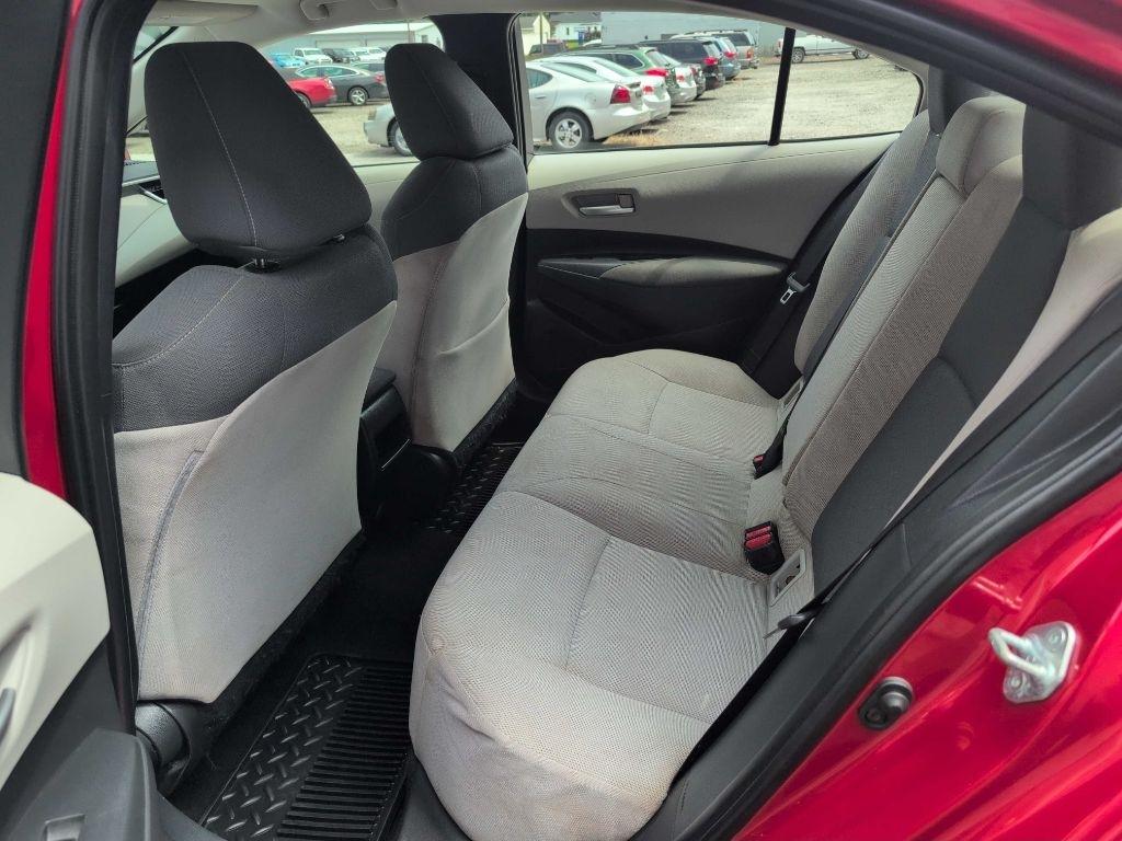 Toyota Corolla LE 2021