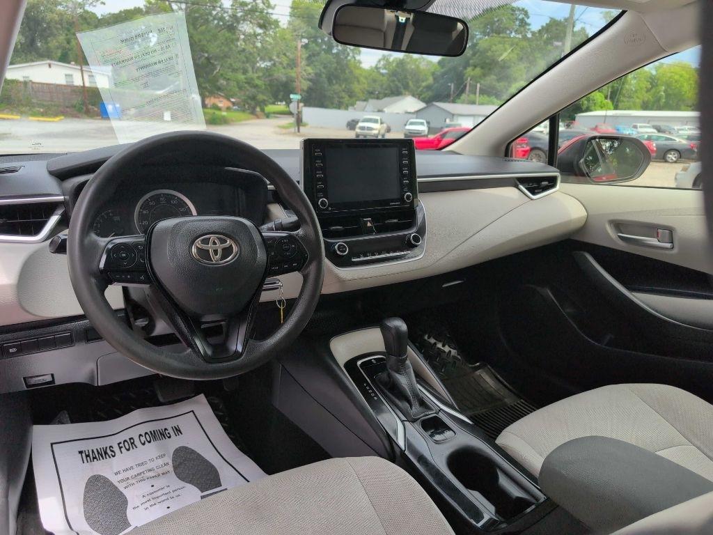 Toyota Corolla LE 2021
