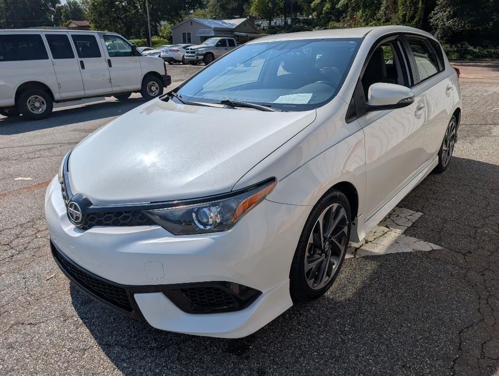 Scion iM 6M 2016