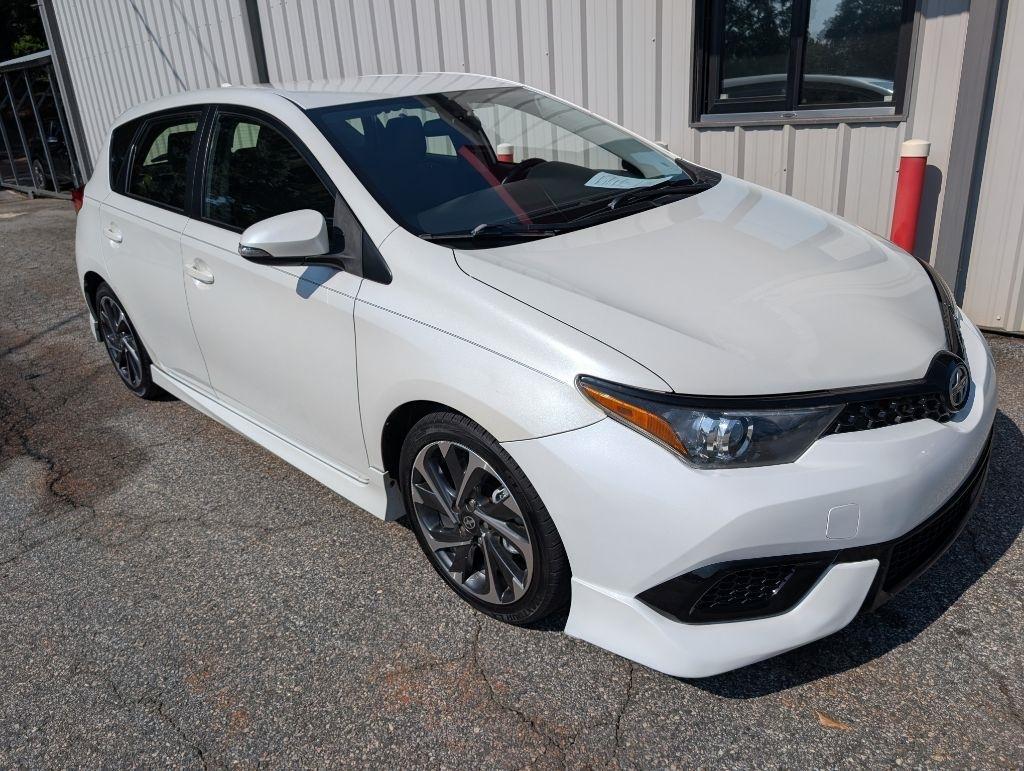Scion iM 6M 2016