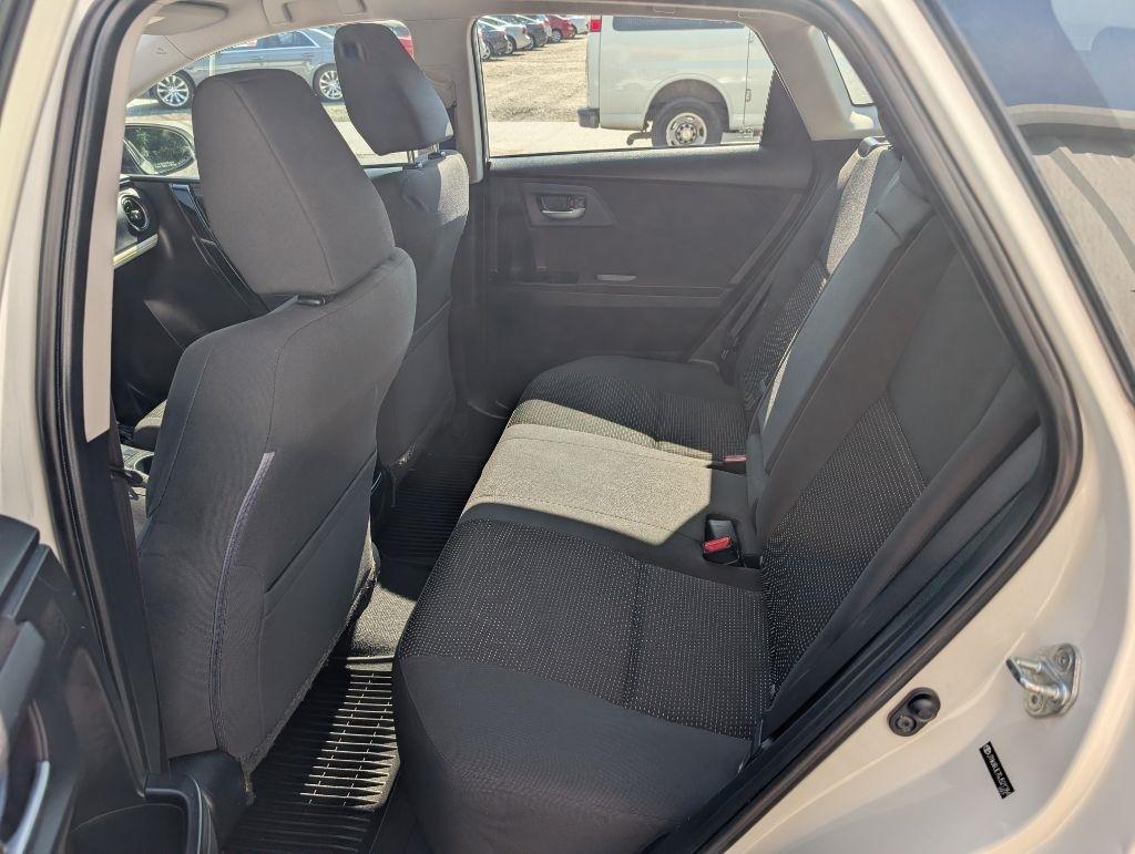 Scion iM 6M 2016