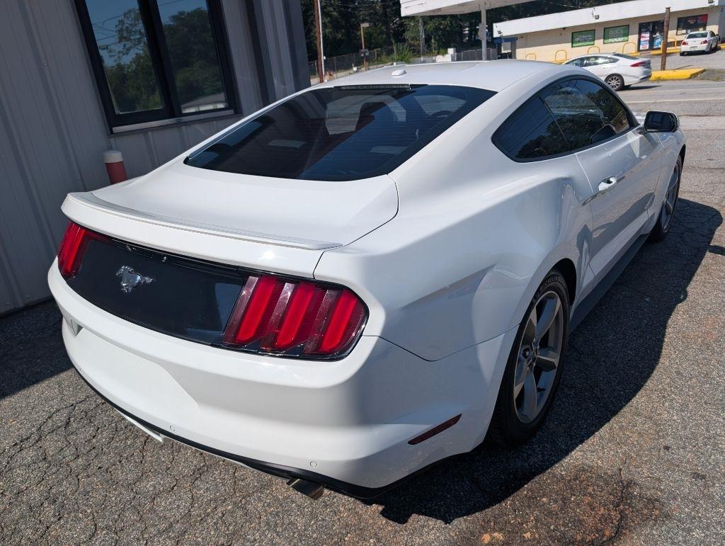 Ford Mustang EcoBoost Coupe 2015