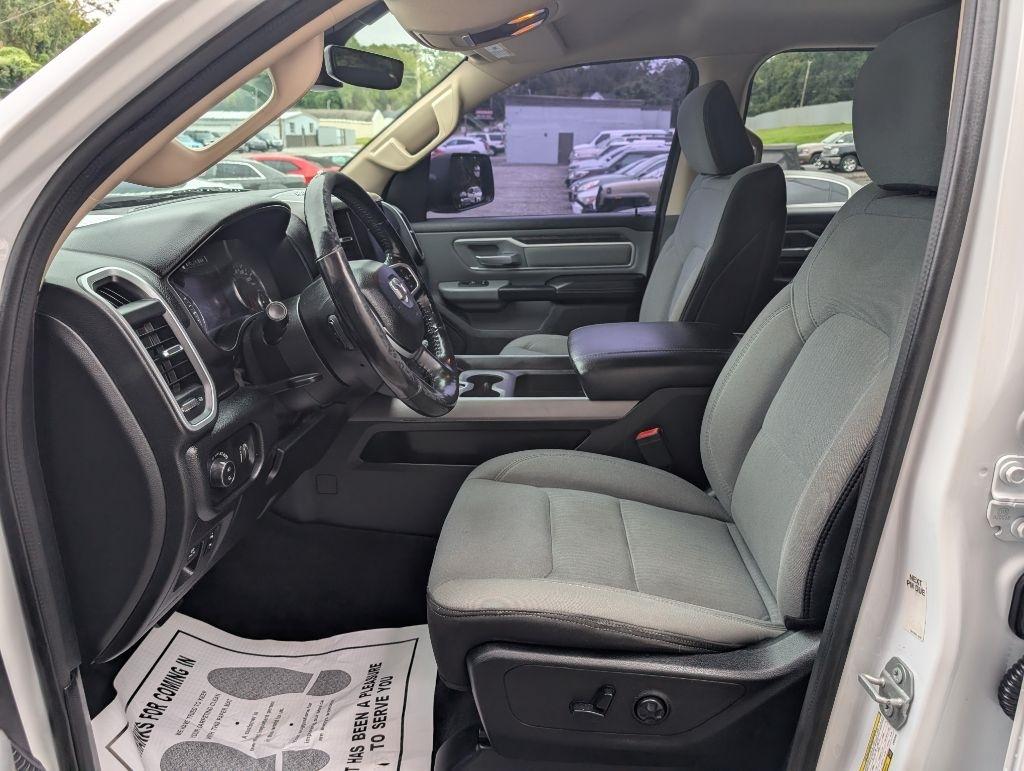 RAM 1500 Big Horn Quad Cab 2WD 2020