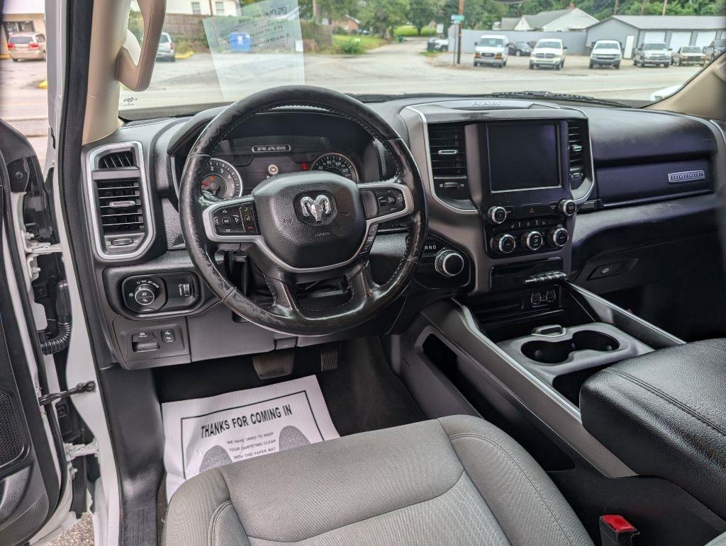 RAM 1500 Big Horn Quad Cab 2WD 2020