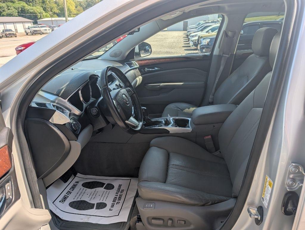 Cadillac SRX Luxury 2012