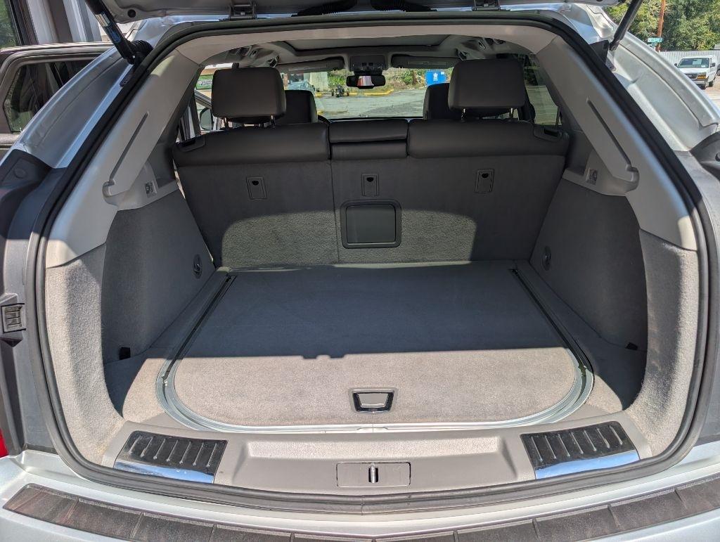 Cadillac SRX Luxury 2012