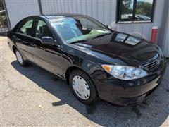 2005 Toyota Camry 