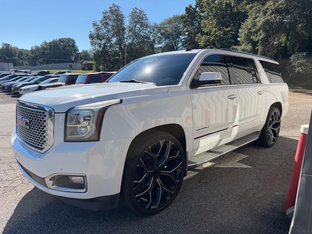 GMC Yukon Denali XL 4WD 2015