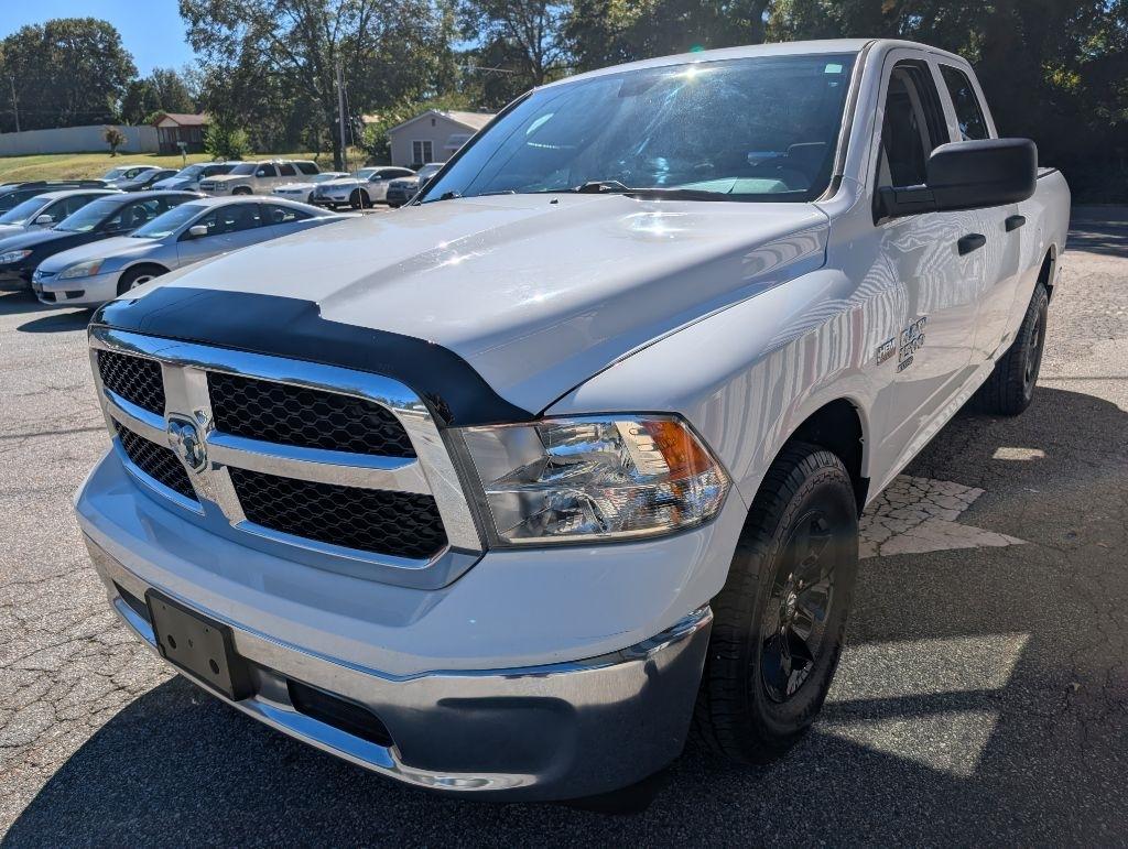 RAM 1500 Classic Tradesman Quad Cab 2WD 2019