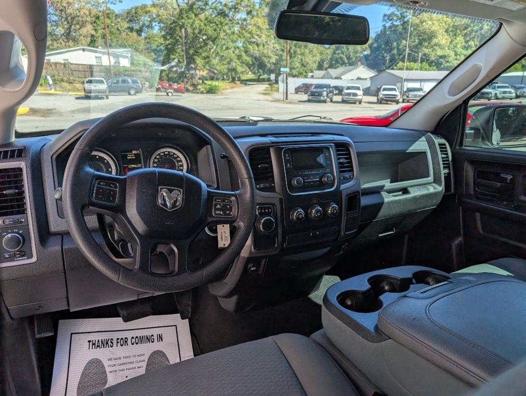 RAM 1500 Classic Tradesman Quad Cab 2WD 2019