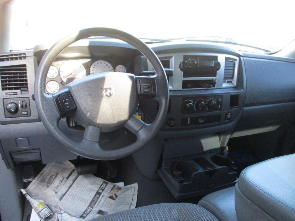 Dodge Ram 1500 ST Quad Cab 2WD 2008