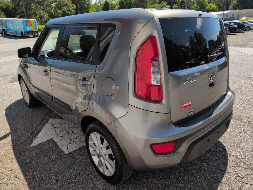 Kia Soul + 2012