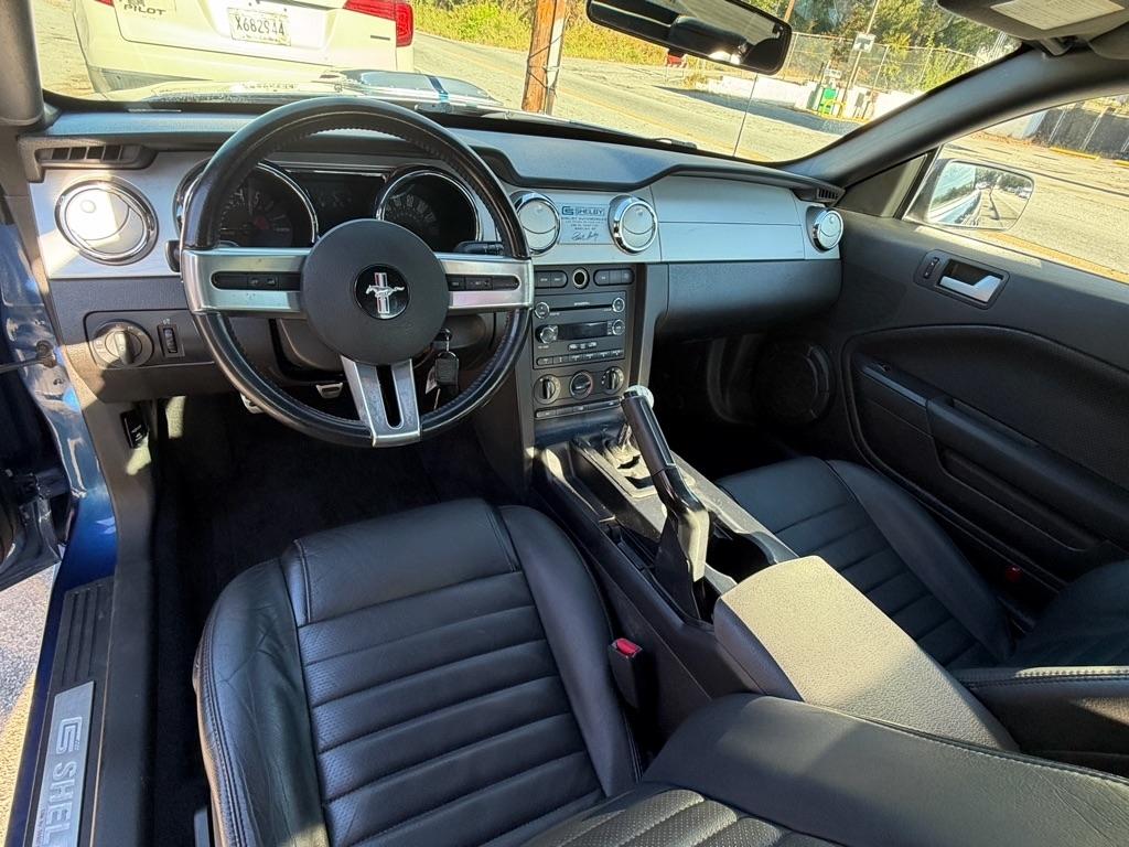 Ford Mustang GT Deluxe Convertible 2008