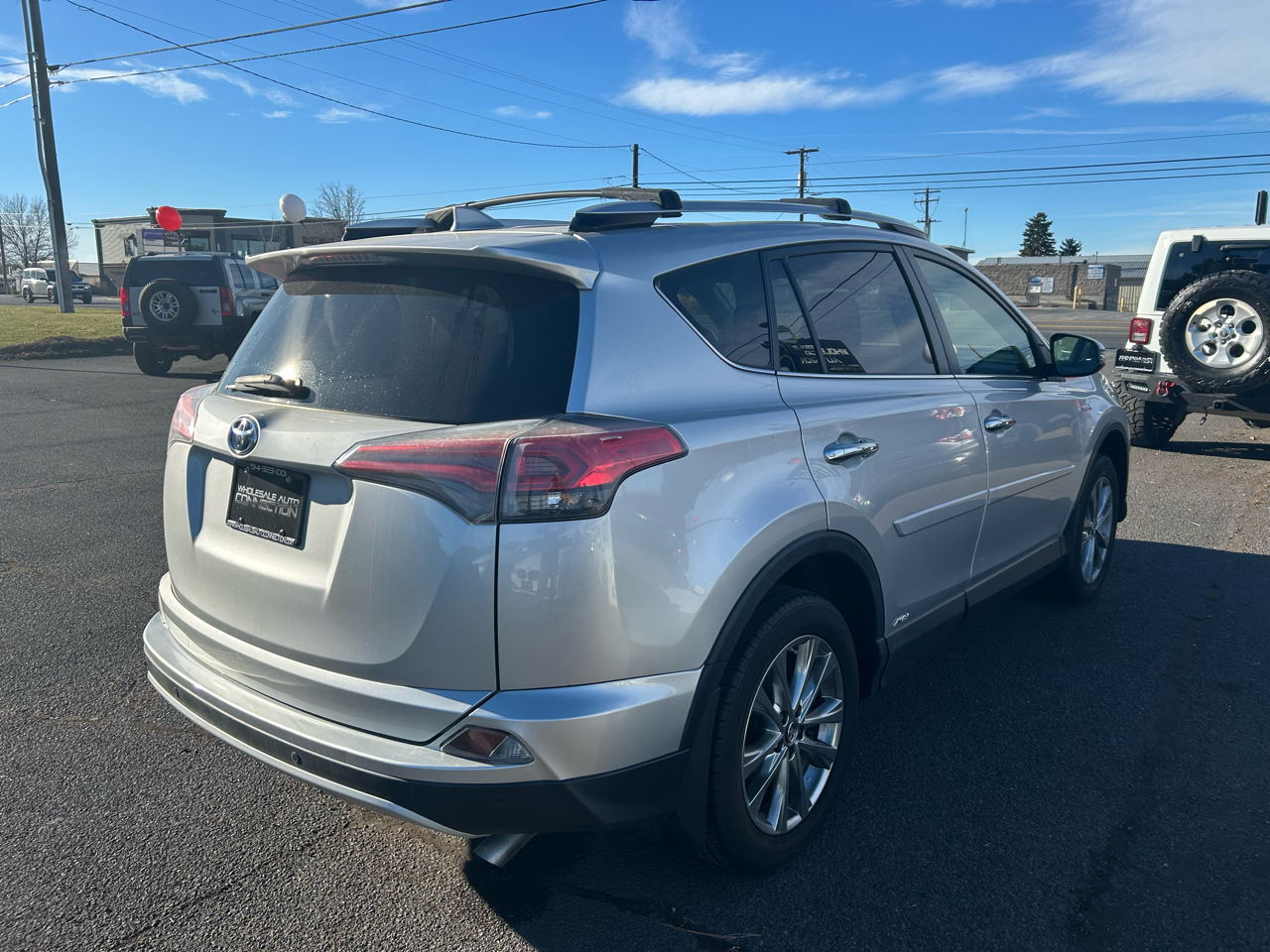 Toyota RAV4 Hybrid Limited 2016