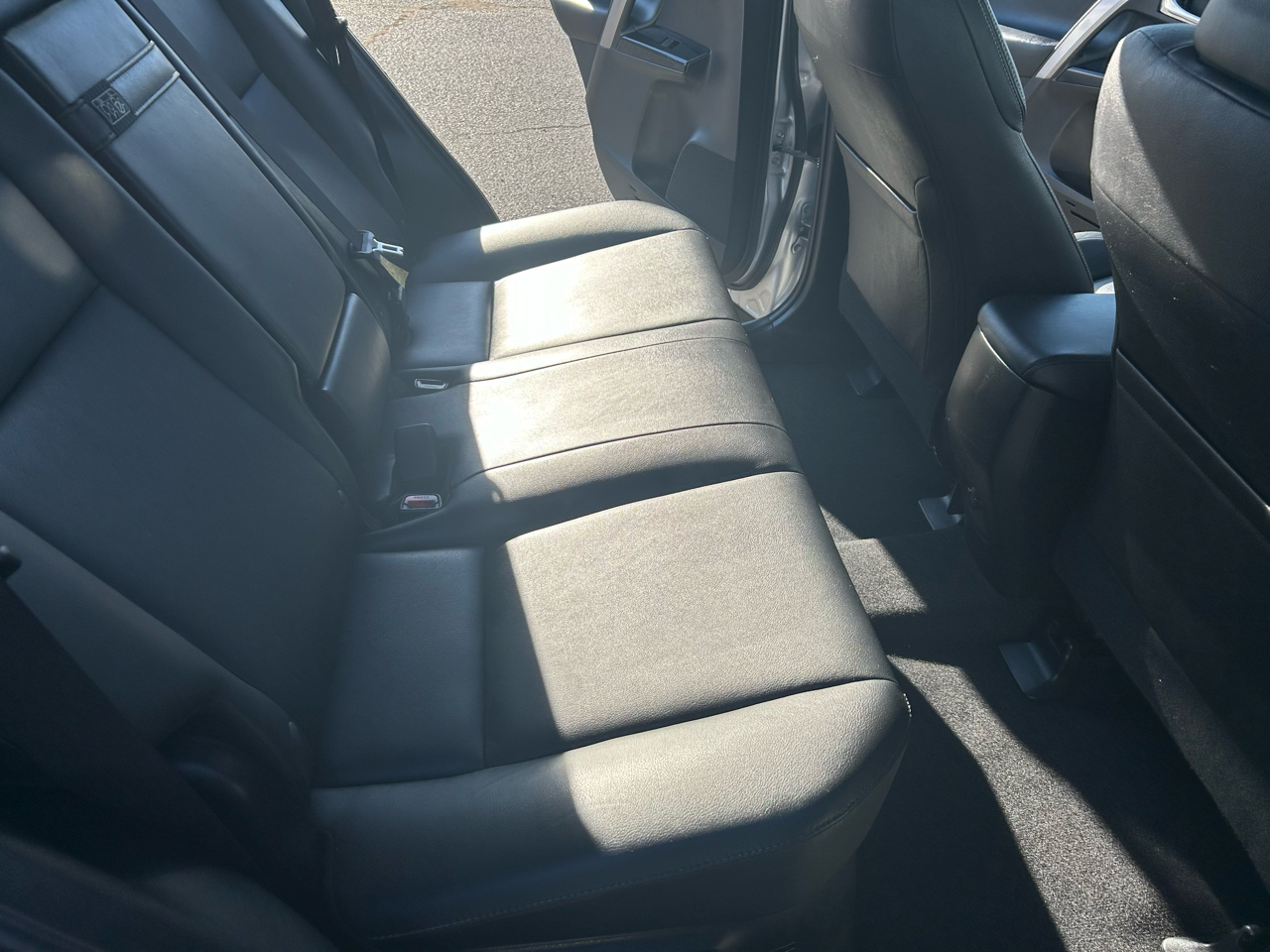 Toyota RAV4 Hybrid Limited 2016