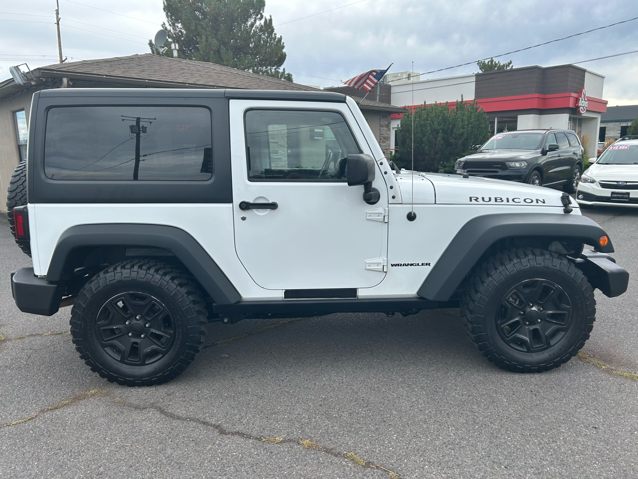 2016 Jeep Wrangler Rubicon photo 3