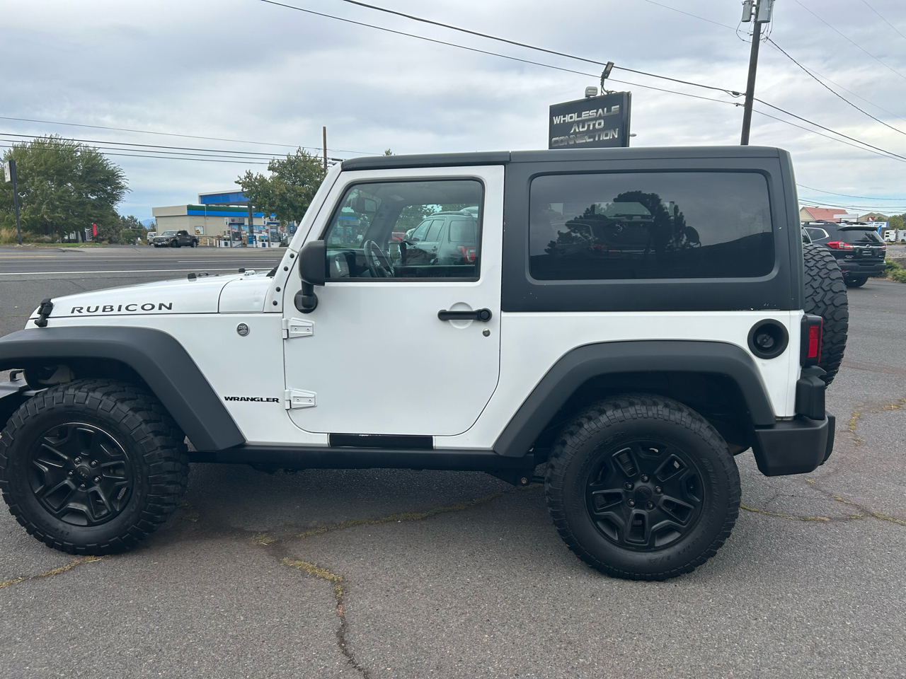 2016 Jeep Wrangler Rubicon photo 8