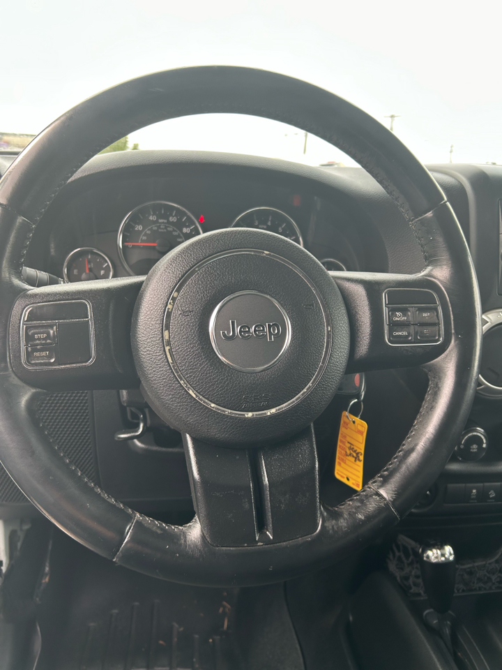 2016 Jeep Wrangler Rubicon photo 18