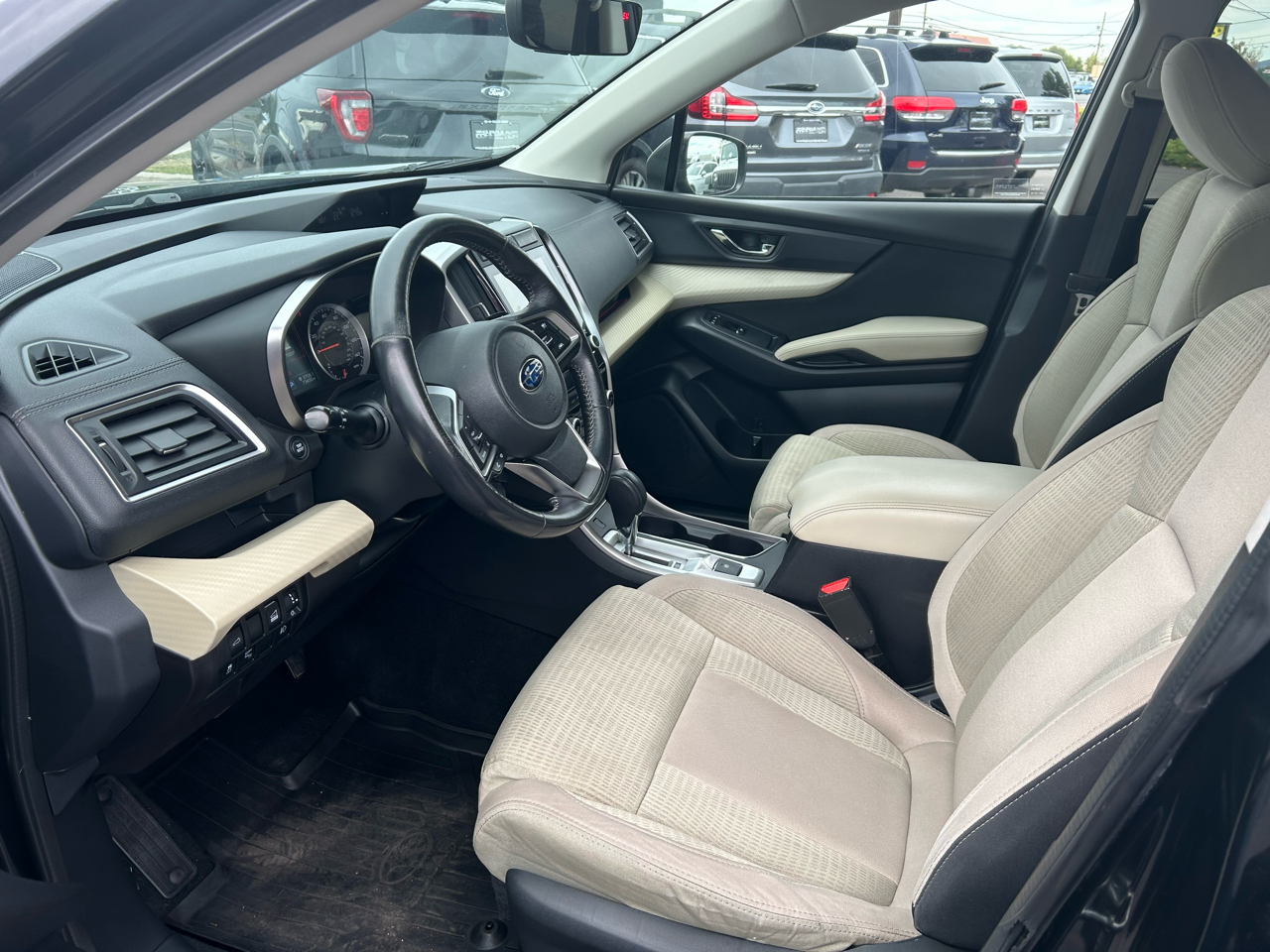 2019 Subaru Ascent Premium photo 8