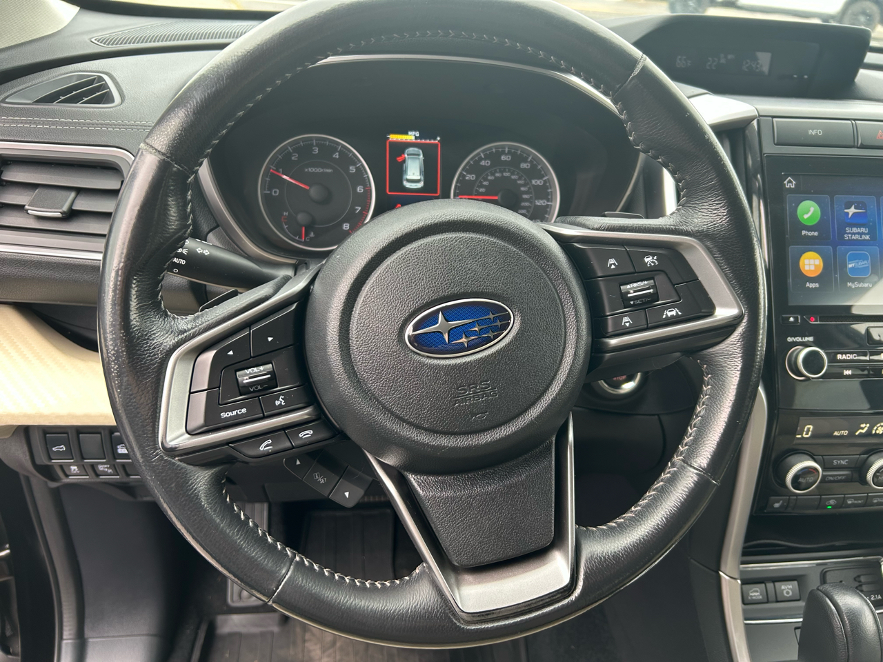 2019 Subaru Ascent Premium photo 10