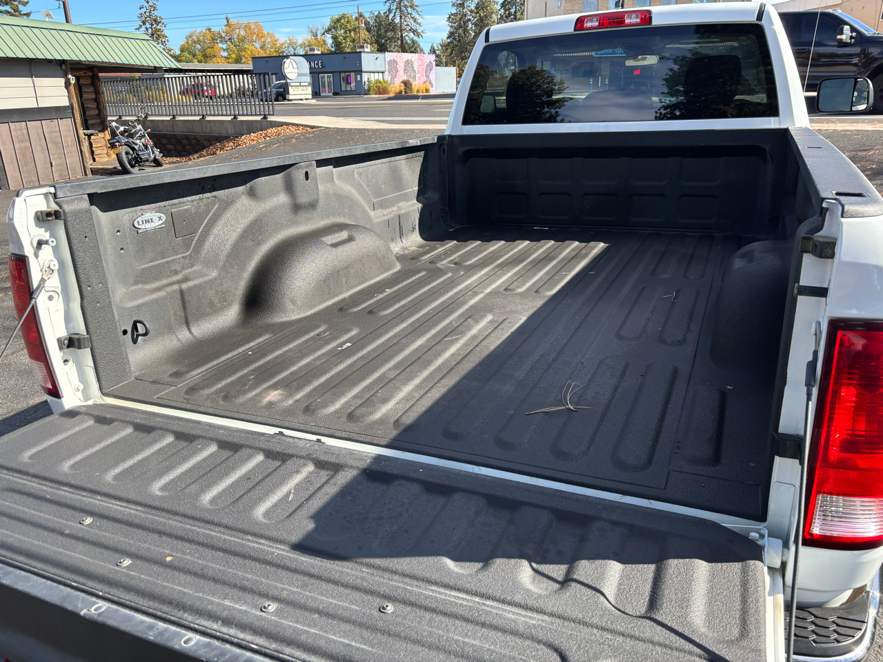 RAM 1500 Classic Tradesman Regular Cab LWB 4WD 2023 RAM 1500 Classic Tradesman Regular Cab LWB 4WD 2023
