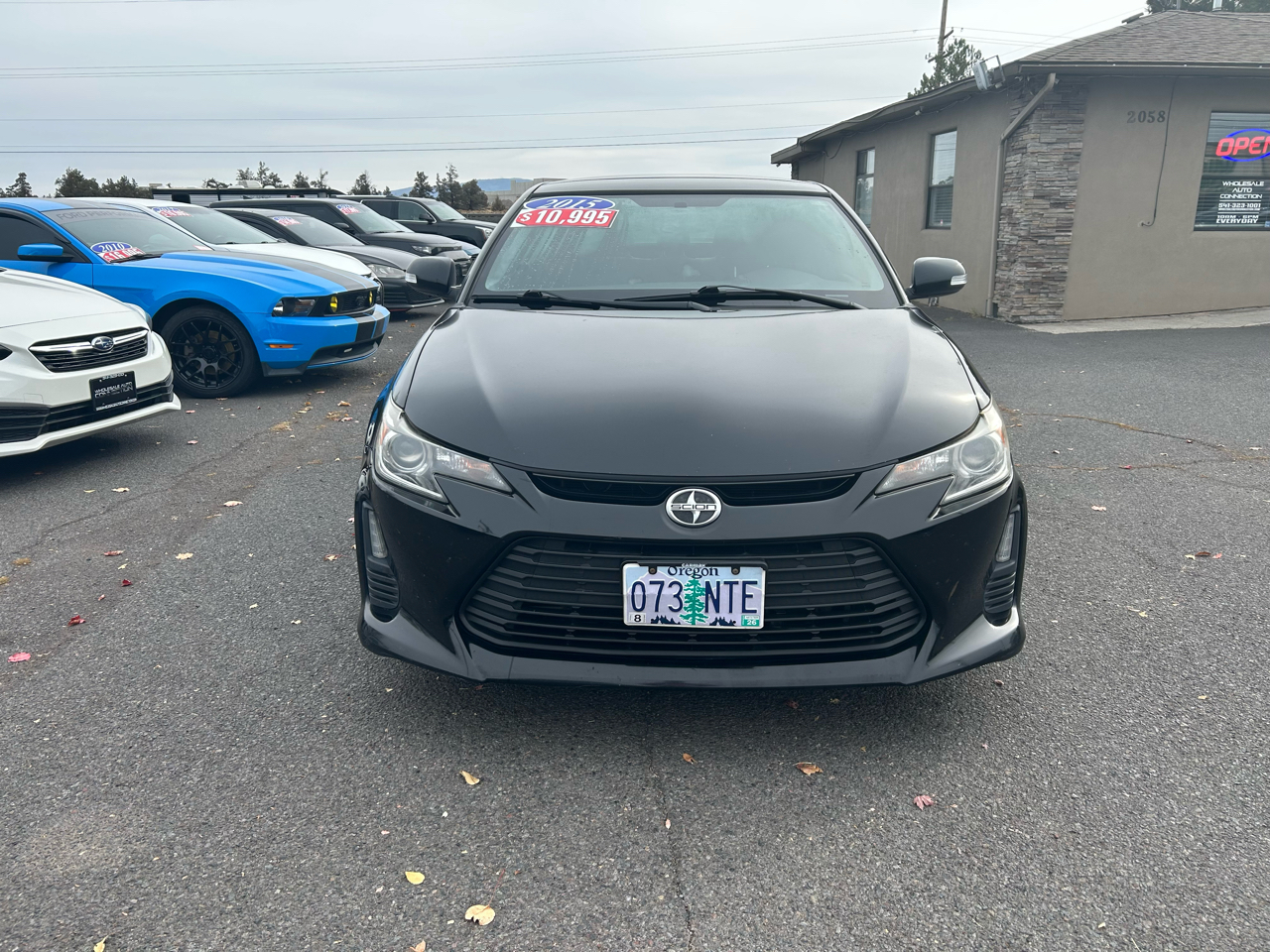 Scion tC Sports Coupe 6-Spd AT 2015 Scion tC Sports Coupe 6-Spd AT 2015