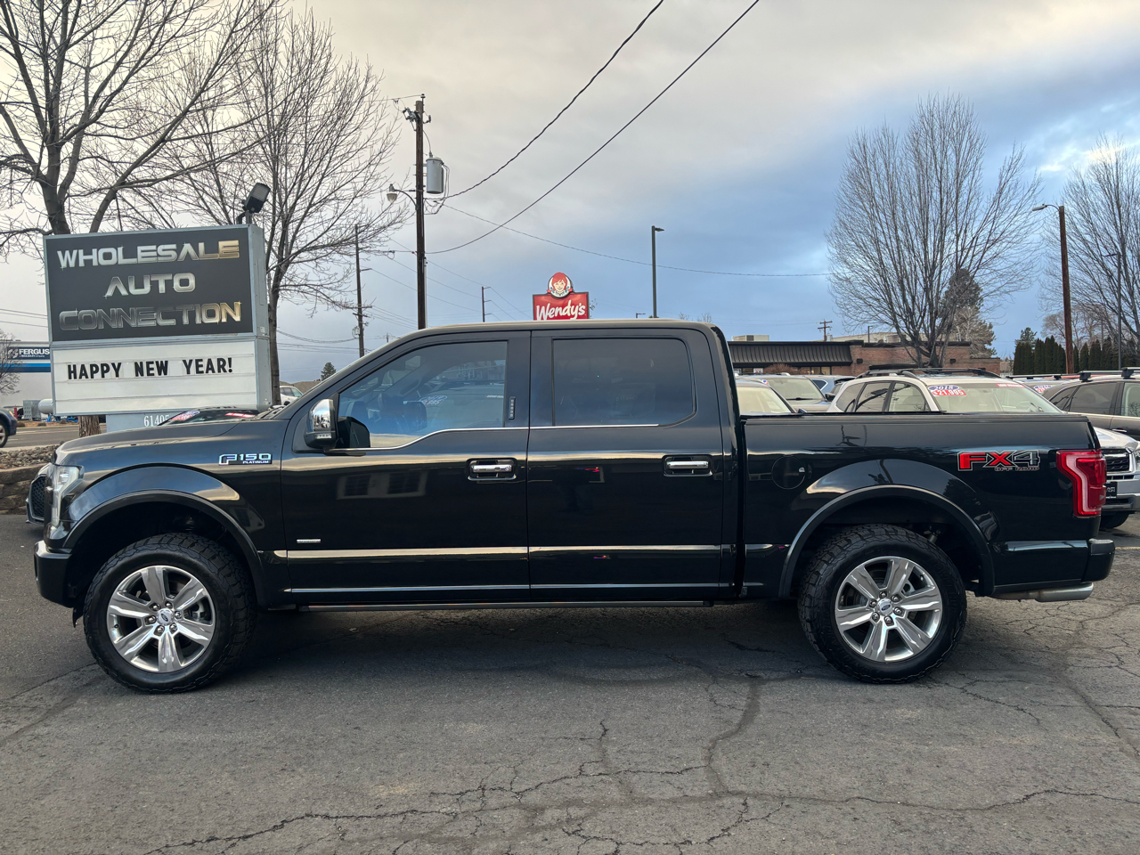 Ford F-150 4WD SuperCrew 145" Platinum 2015