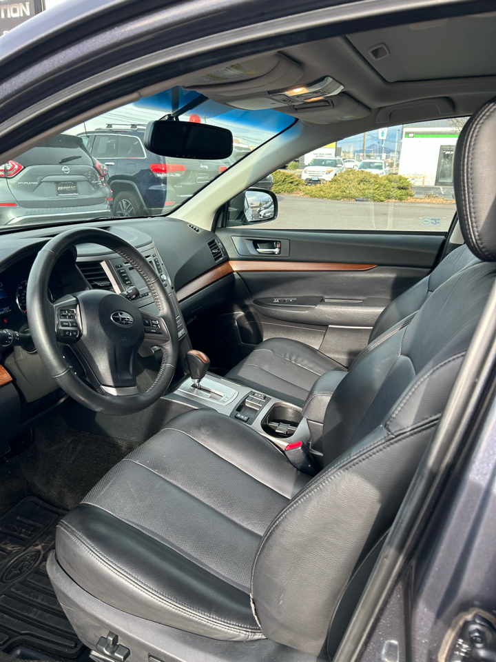 Subaru Outback 2.5i Limited 2013
