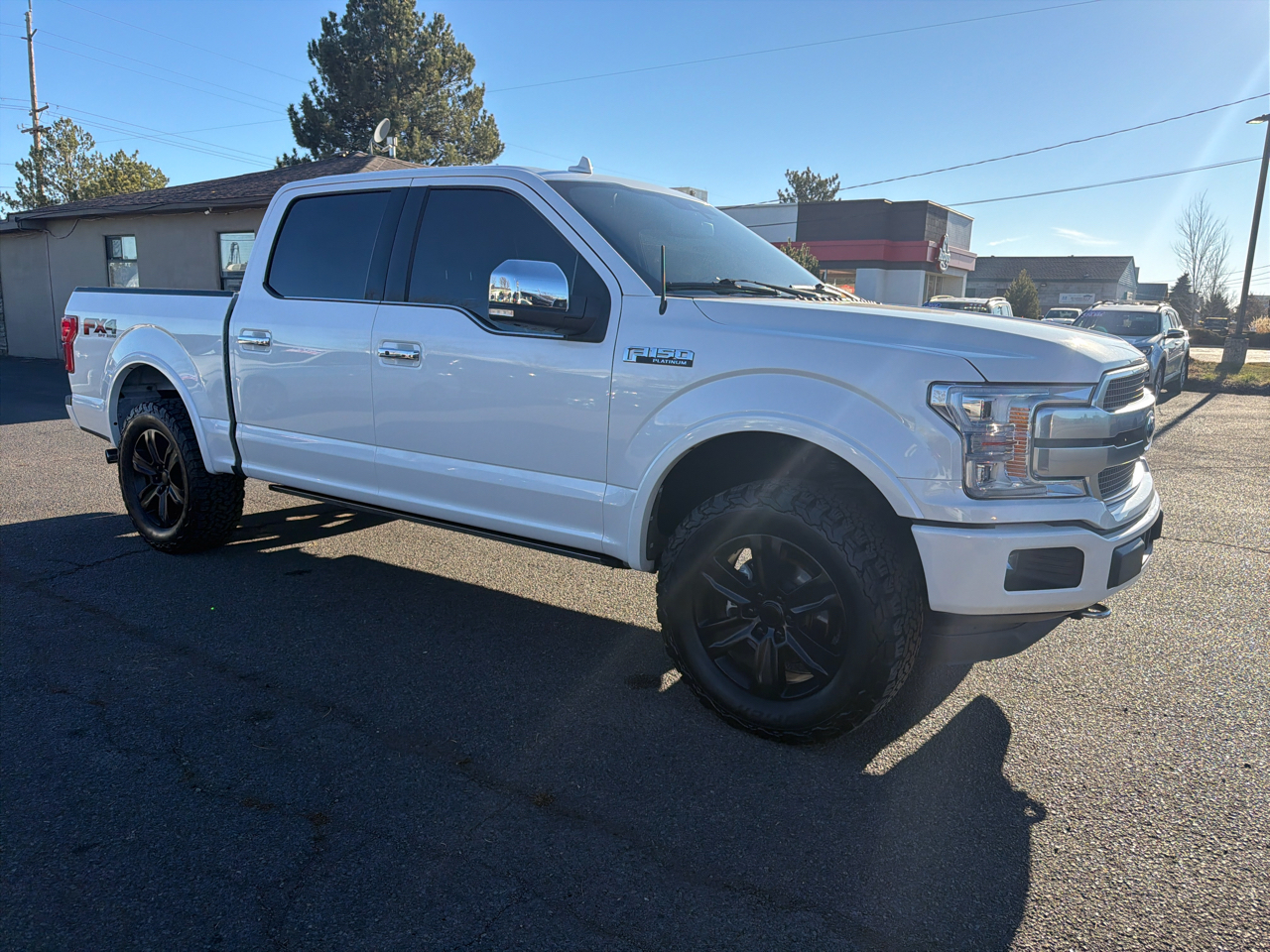Ford F-150 4WD SuperCrew 145" Platinum 2019