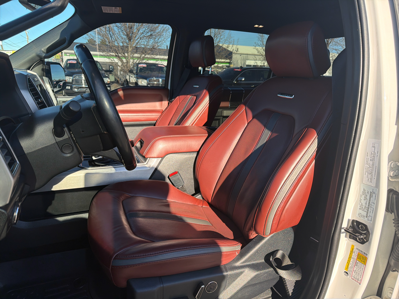 Ford F-150 4WD SuperCrew 145" Platinum 2019