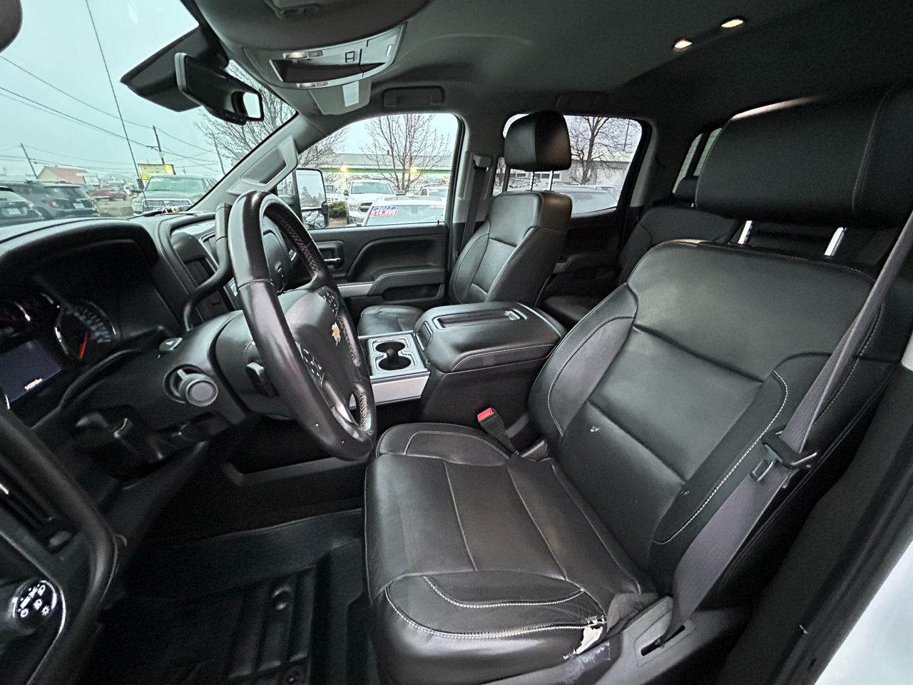 Chevrolet Silverado 2500HD LTZ Crew Cab 4WD 2015