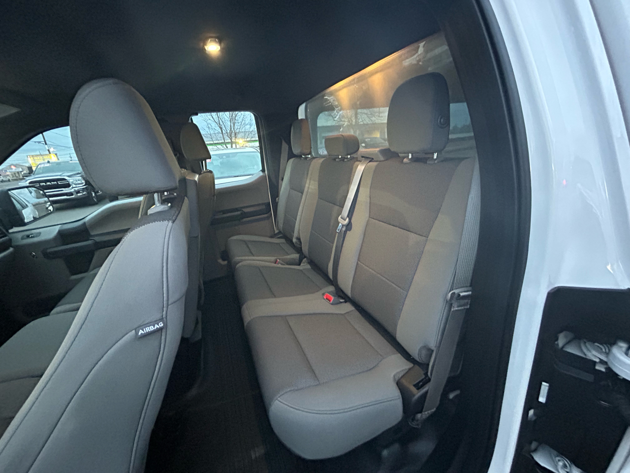 Ford F-150 4WD SuperCab 163" XL 2018