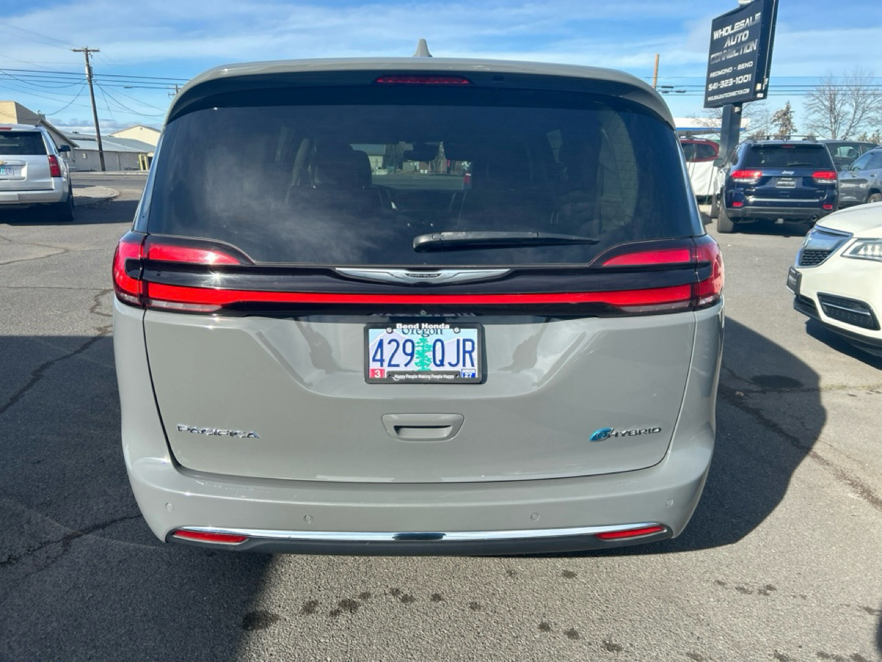 Chrysler Pacifica Hybrid Touring L 2022