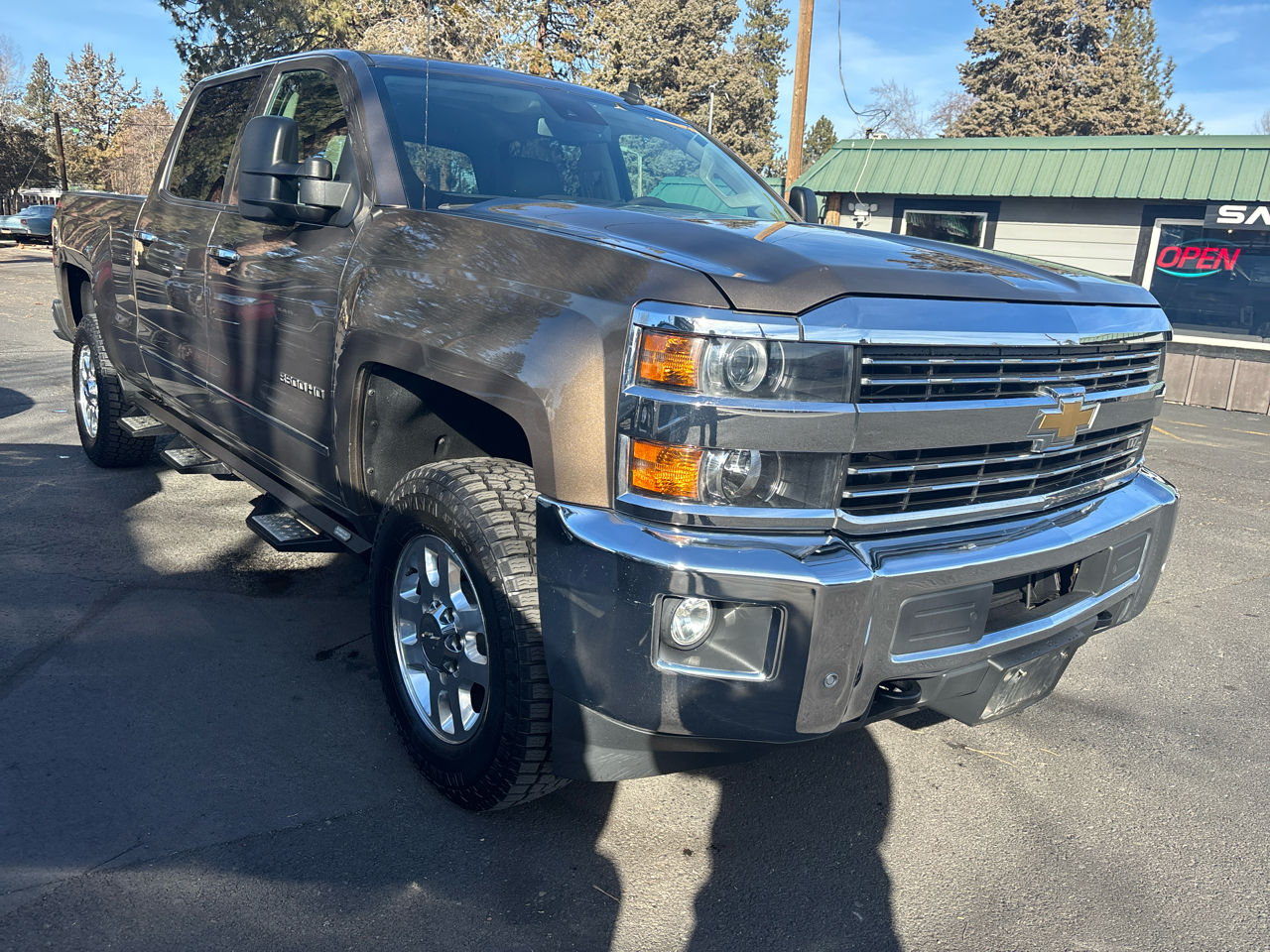 Chevrolet Silverado 3500HD 4WD Crew Cab 159" LTZ 2015