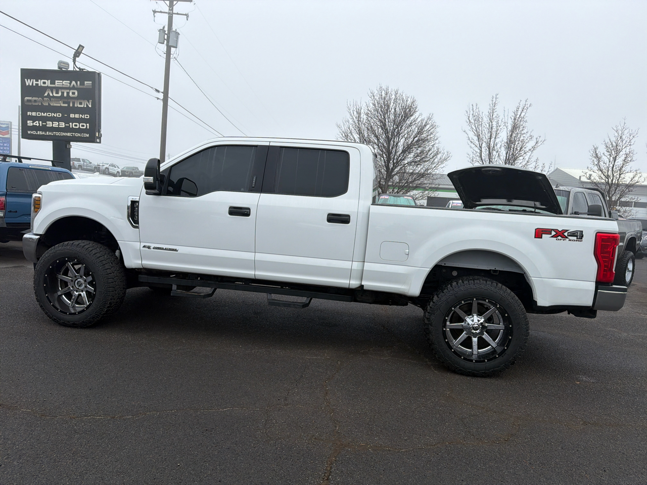 Ford F-250 SD XLT Crew Cab 4WD 2018