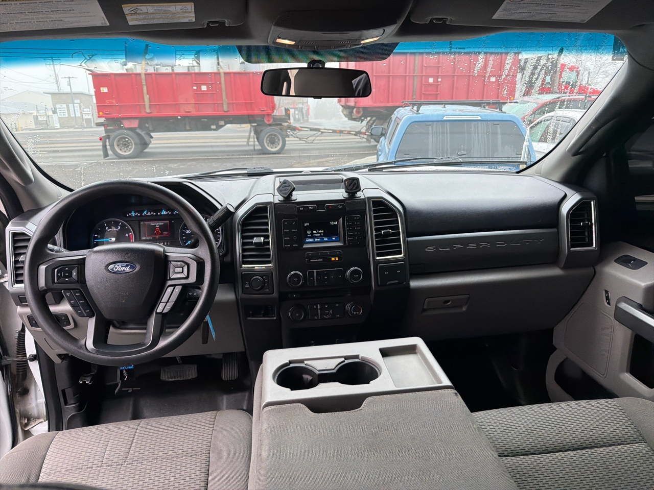 Ford F-250 SD XLT Crew Cab 4WD 2018