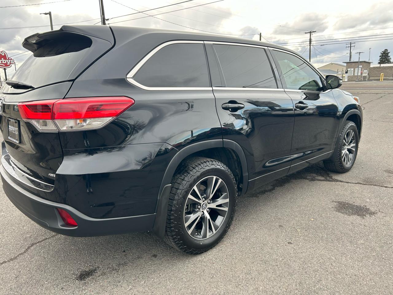 Toyota Highlander LE Plus AWD V6 2018