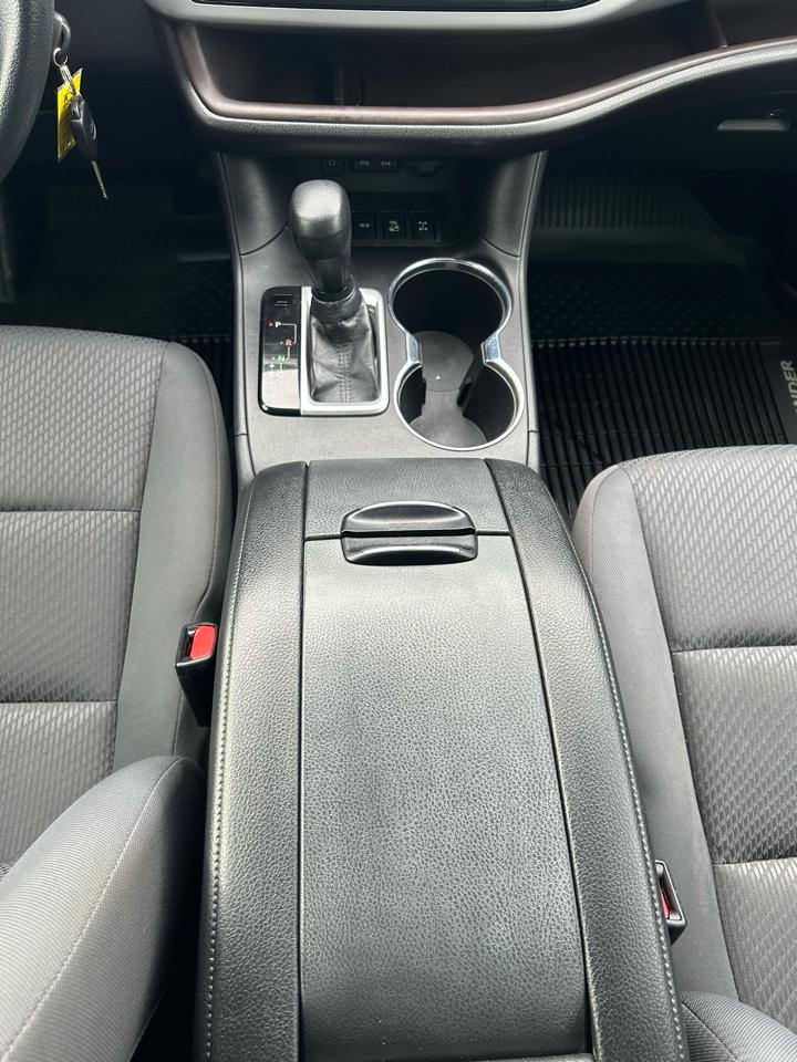 Toyota Highlander LE Plus AWD V6 2018