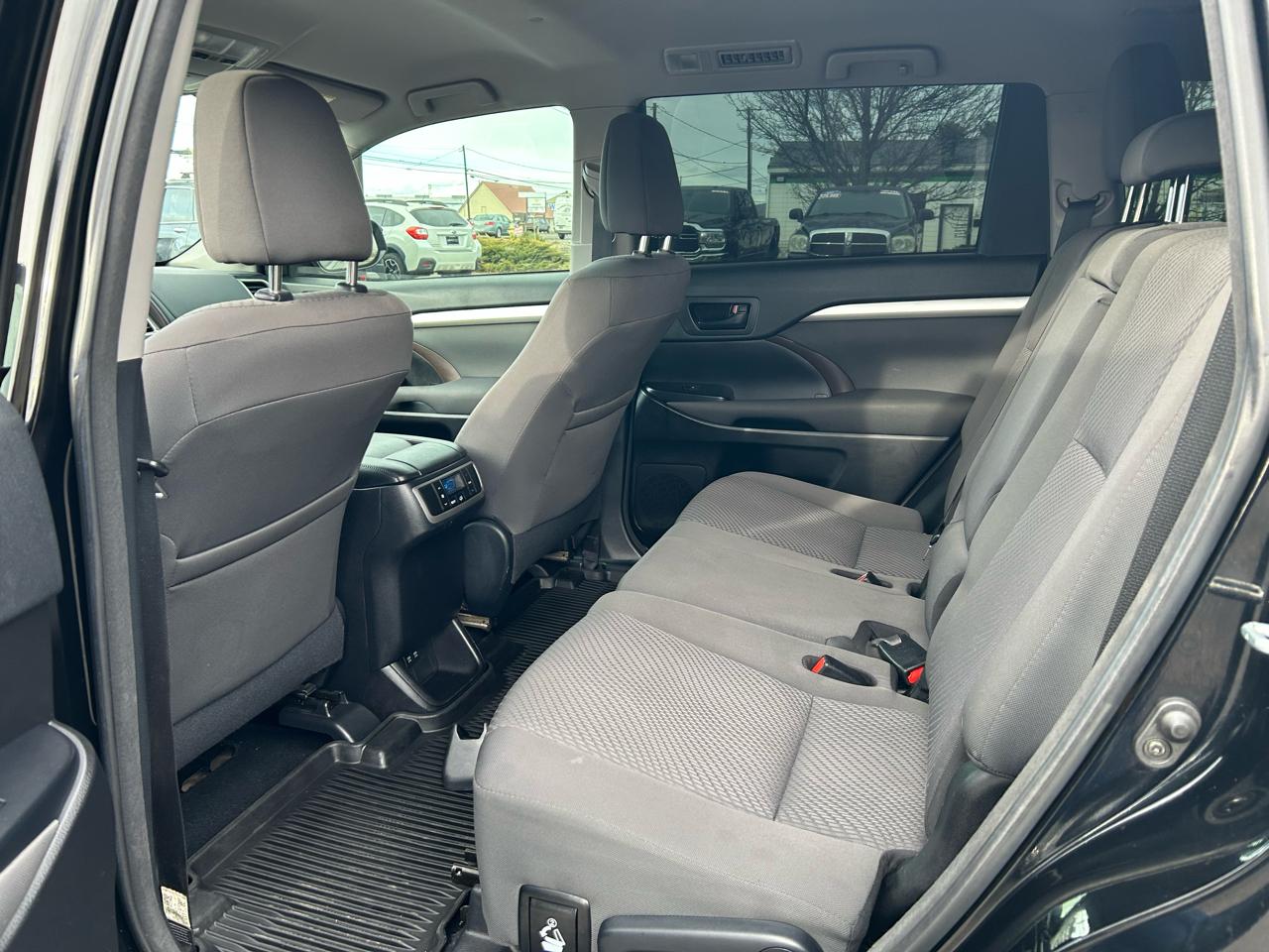 Toyota Highlander LE Plus AWD V6 2018