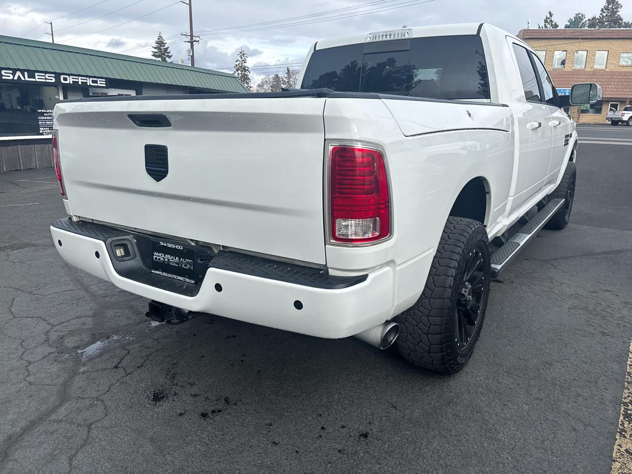 RAM 2500 Longhorn Mega Cab SWB 4WD 2015