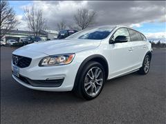 2015 Volvo V60 Cross Country 