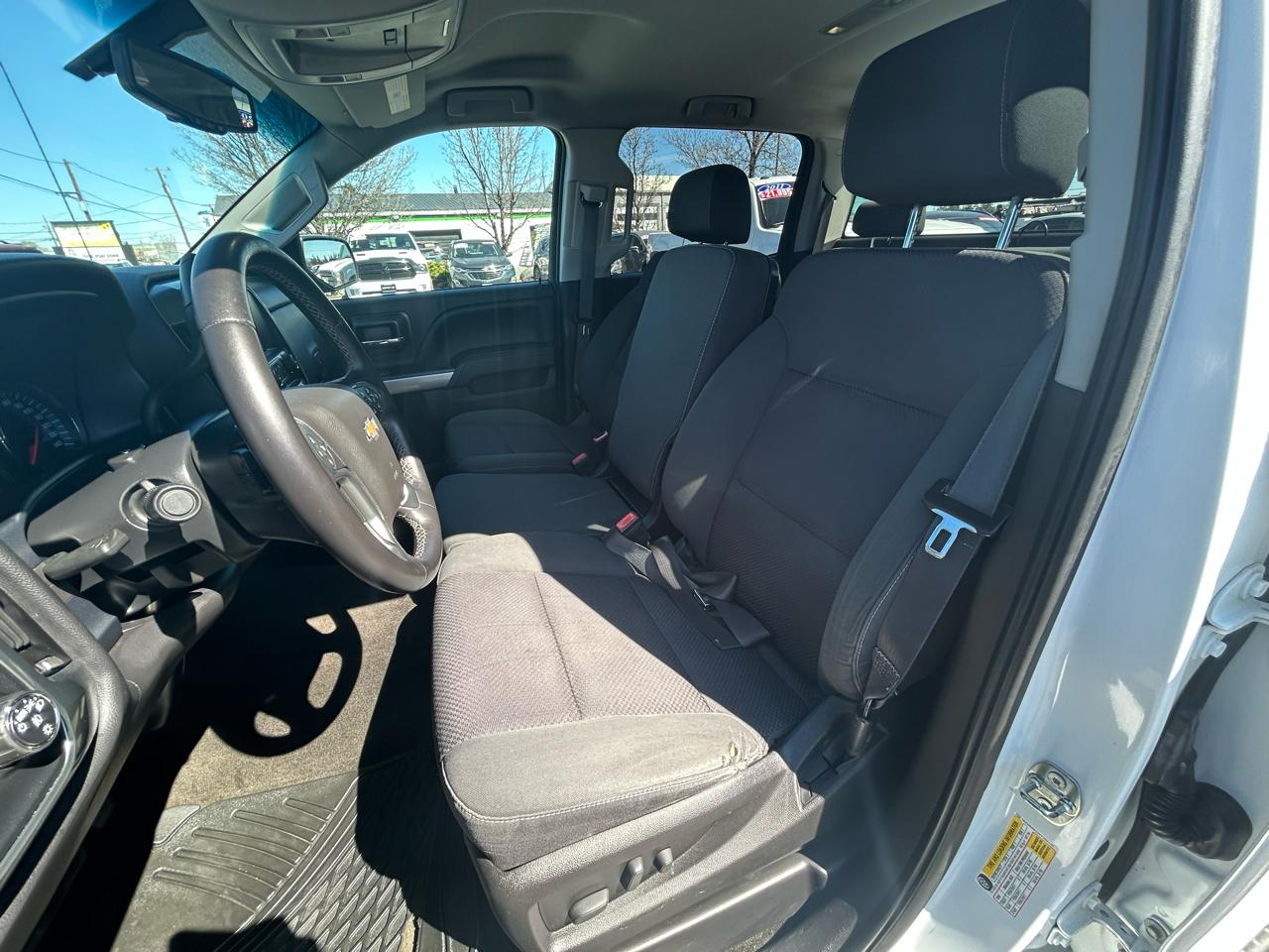 Chevrolet Silverado 1500 1LT Crew Cab 4WD 2015