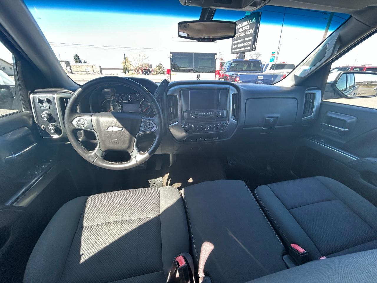 Chevrolet Silverado 1500 1LT Crew Cab 4WD 2015