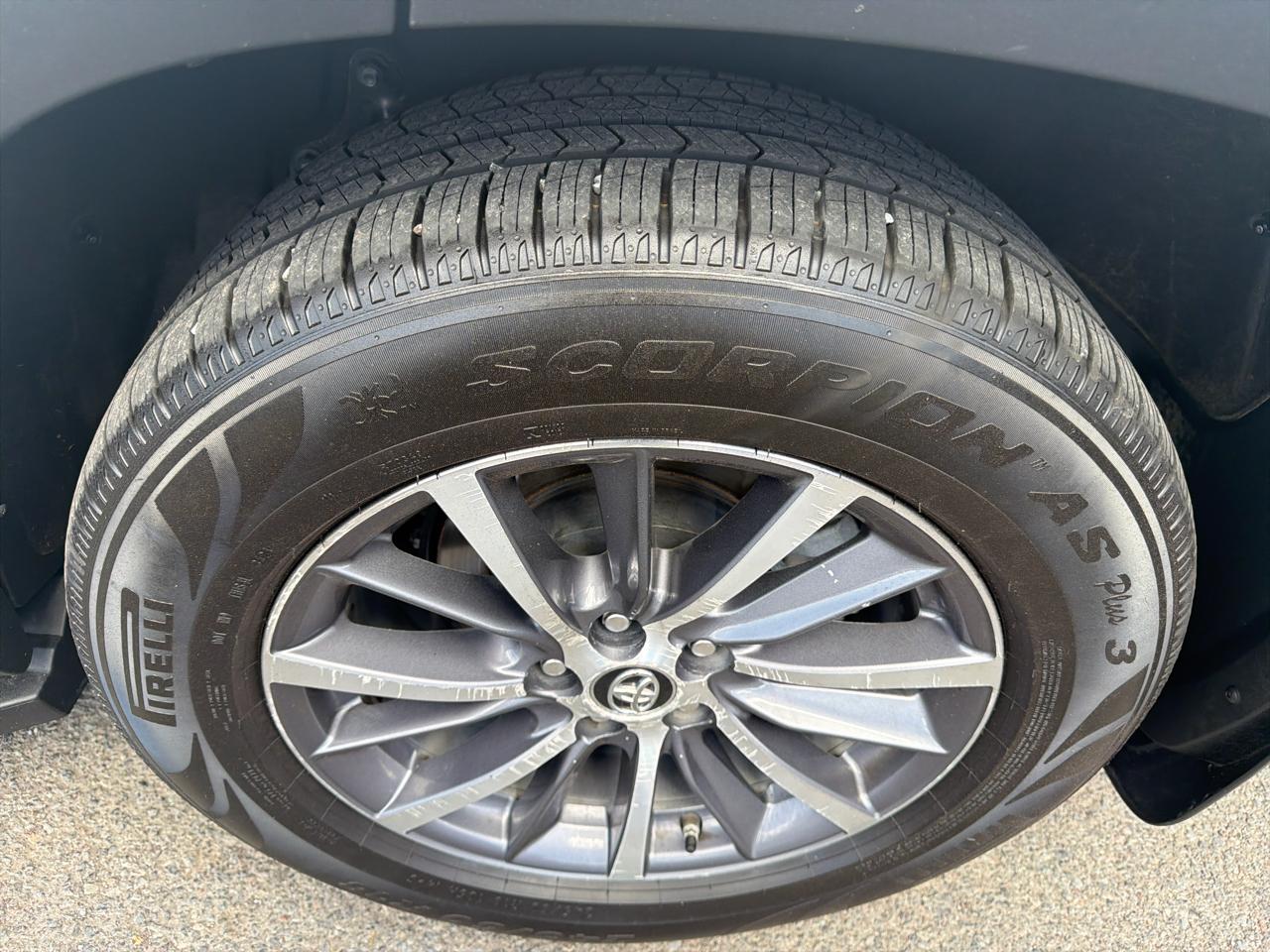 Toyota Highlander SE AWD V6 2018