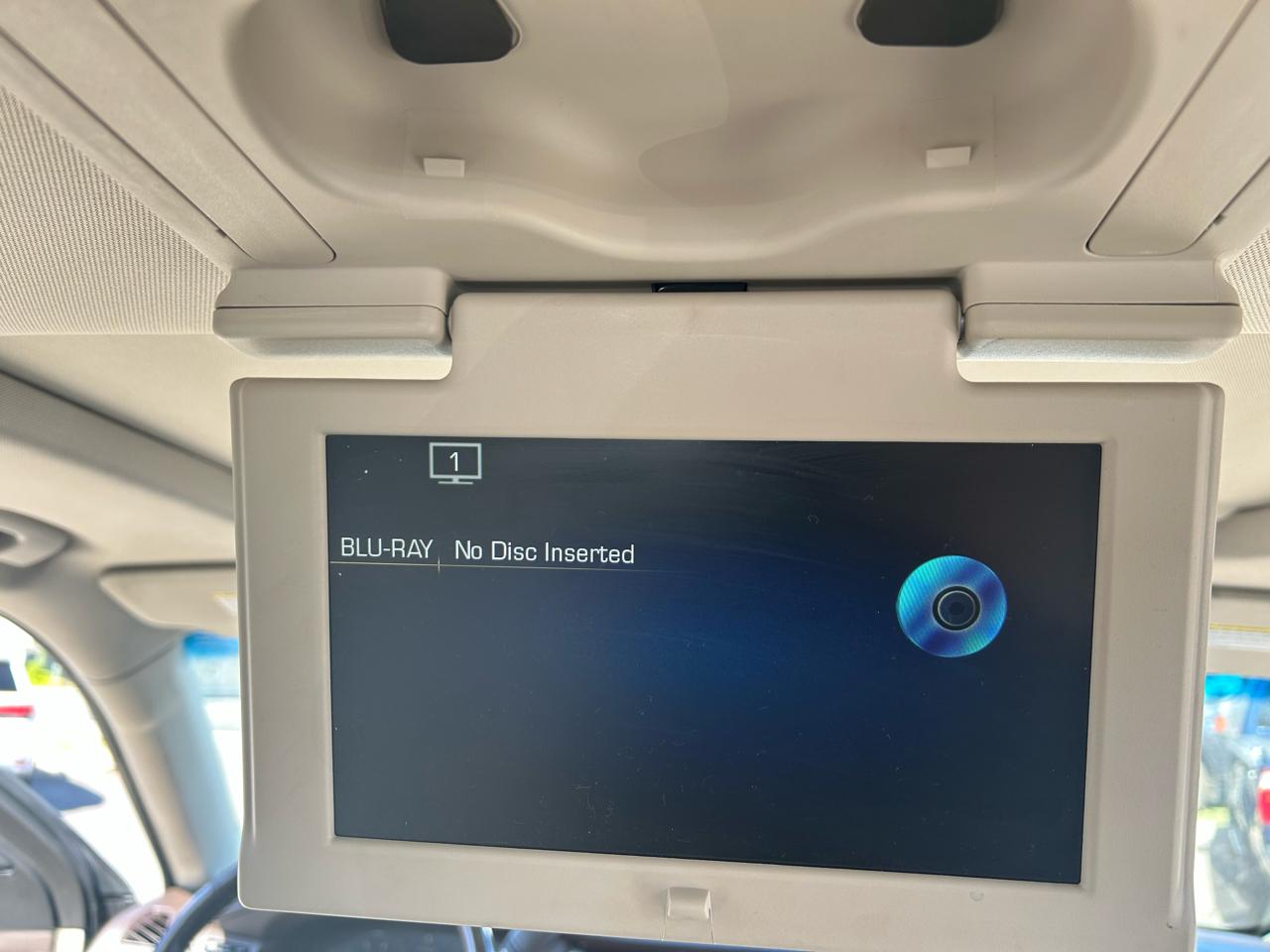 Cadillac Escalade Premium 4WD 2015